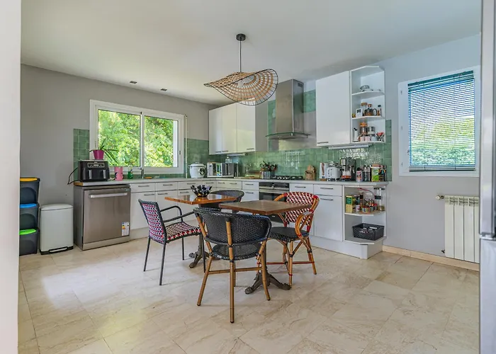 Villa Saint-martin - *